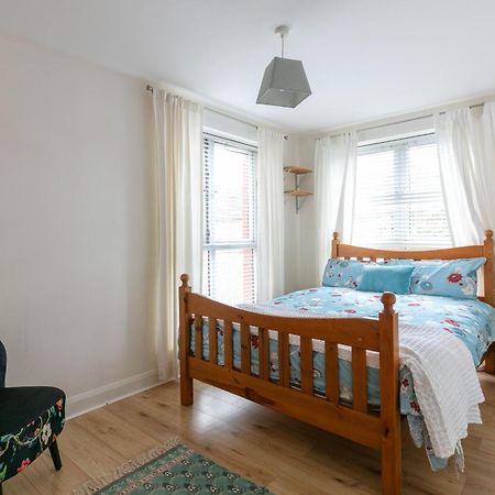 בלפסט Park Apartments At Obc מראה חיצוני תמונה